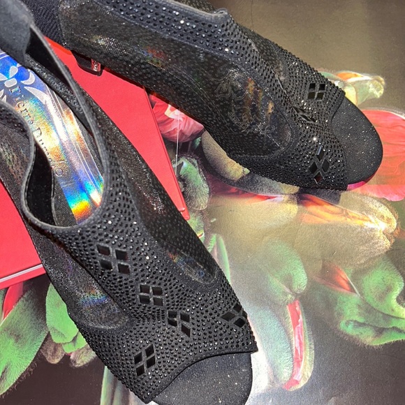 💎👠💎• ⚫️ 💎 Pierre … 👠 ⚫️👠…💎⚫️💎 - Picture 1 of 12